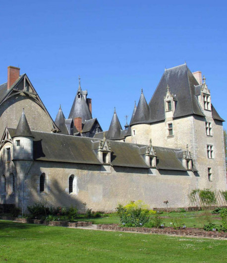 Château de Fougères-sur-Bièvre